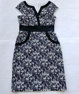 Dress Liz Clairbone Size 4 Petite